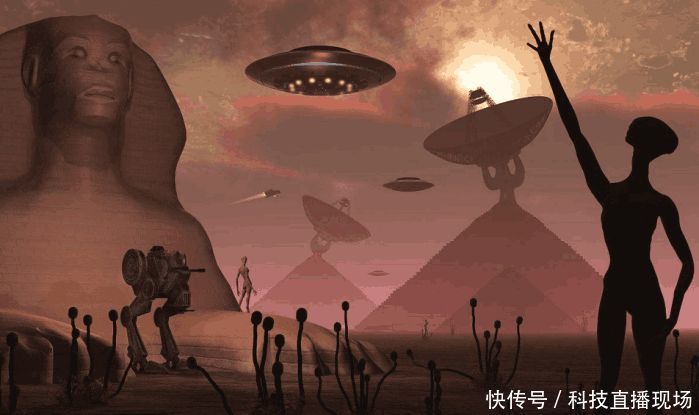 胡夫金字塔之谜:石棺上有外星壁画,大猫活400