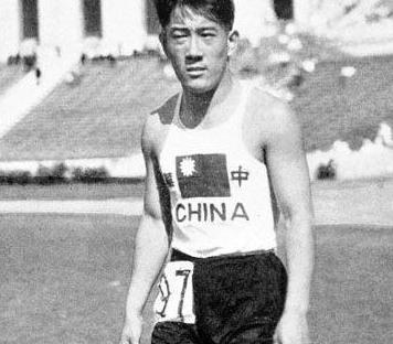 添9.92秒亚运夺金,你知道奥运第一人刘长春当