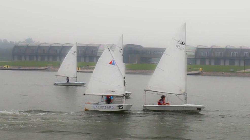 感受水上运动的魅力 从奥林匹克水上公园开始! 感受水上运动的魅力 从奥林匹克水上公园开始!