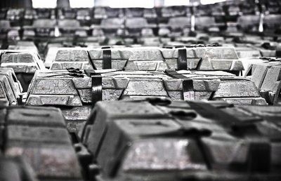 铝行业投资研究报告:铝土矿供给紧张 电解铝去