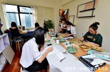 2岁宝宝吃了爸爸炒的菜,浑身抽搐!医生说:这种