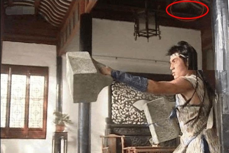 穿帮镜头十分尴尬, 迪丽热巴露了啥, 张柏芝被袭