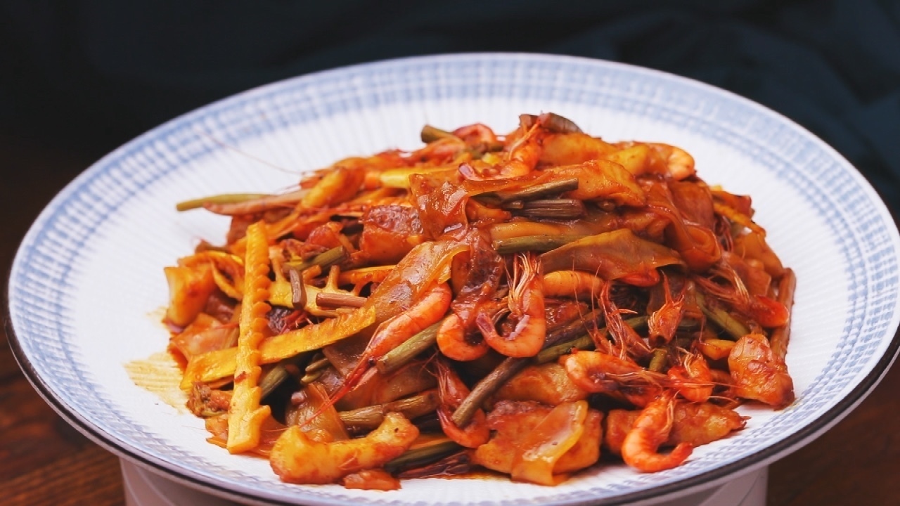 《养生厨房》今日养生菜谱“山海兜” 《养生厨房》今日养生菜谱“山海兜”