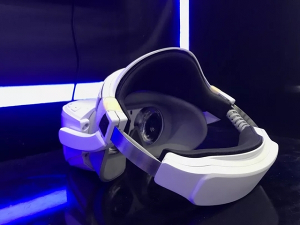 《头号玩家》炒热虚拟现实 创维发布vr新机