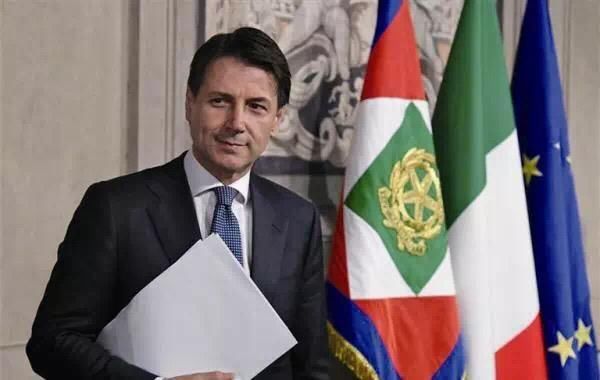 今日汇率:人民币对美元贬值6.4即将到来;意大利