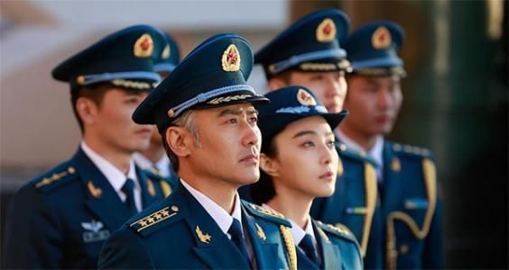 看完《红海行动》,终于知道李晨为什么会亏3亿