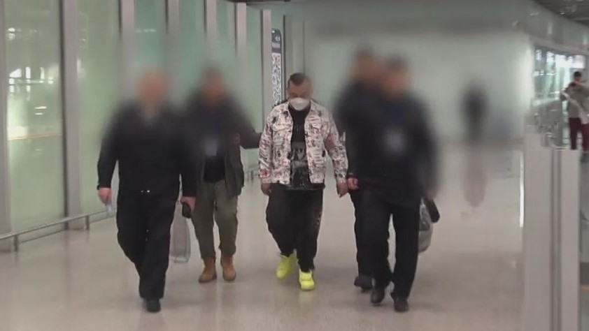 正义之光:恶势力头目逃亡三年终落网 正义之光:恶势力头目逃亡三年终落网