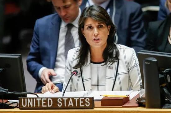 美国为什么又退群了?这两位官员给特朗普的勇