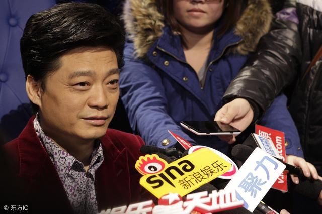 崔永元开撕冯小刚,受众多明星支持 最支持小崔