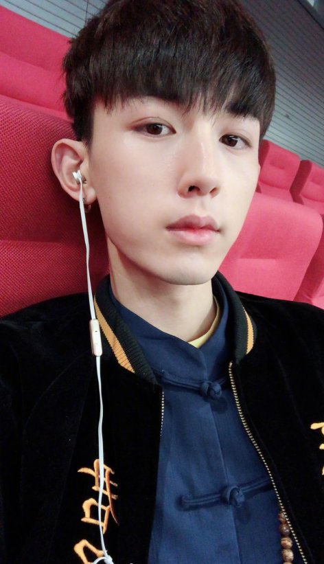 受欢迎95后人气男星新剧未播先火,TFBOYS上