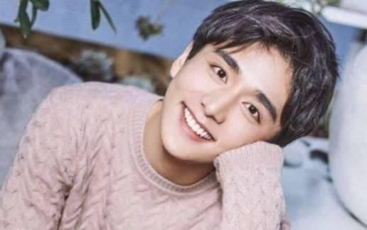 韩雪当年以文化课第一的成绩考入上戏,而热巴