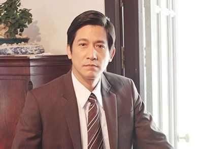 热播泰剧里的资深老爸专业户年轻时也曾是一