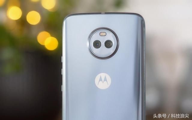 摩托罗拉X系列新品体验:防水等级比苹果X高,广