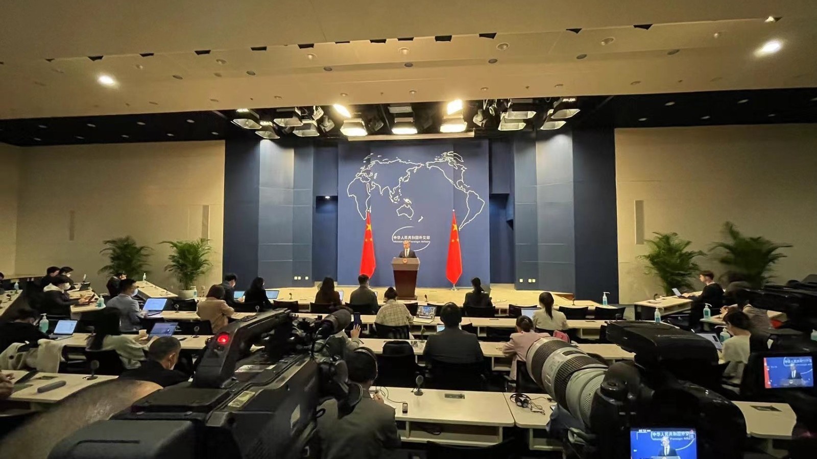 德国外长贝尔伯克将访华 外交部评价中德关系