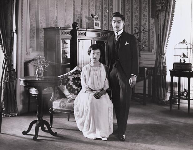 连生4个女孩，皇室无后，日本天皇为啥坚持一夫一妻制?