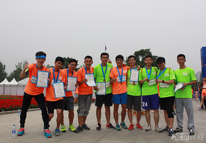 U-run2016年电子科技大学校园迷你马拉松活动现场
