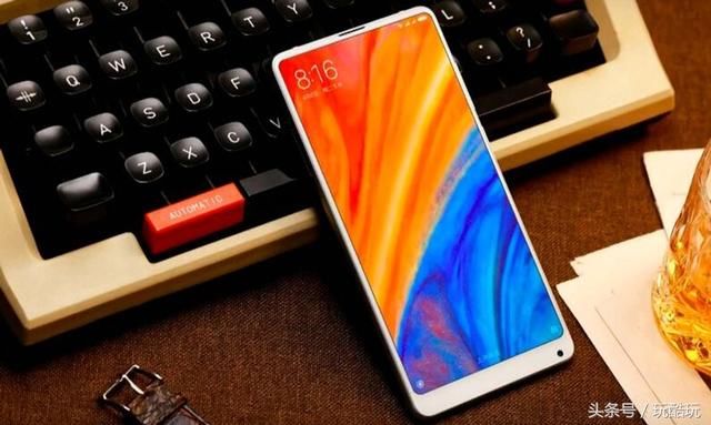 小米MIX新机确认,屏幕取消下巴,对标OPPO Fi