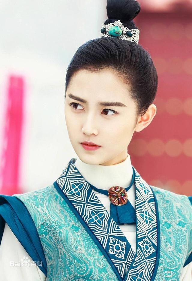 最全版本《倚天屠龙记》,17年被翻拍,新版赵敏