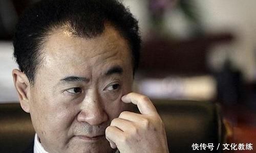 借钱创业的富豪们:马云摆地摊 王健林求人 李嘉