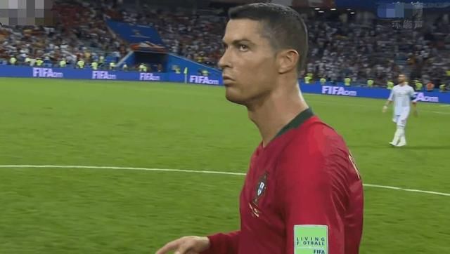 你讲不讲理啊C罗?西班牙打的这么好,你三脚射