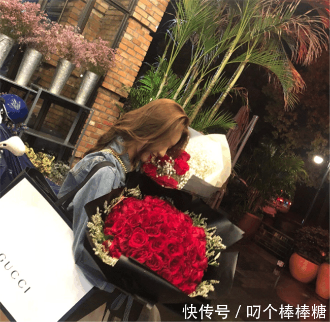 知名抖音网红, 抖音拥有2千多万粉丝, 却在400