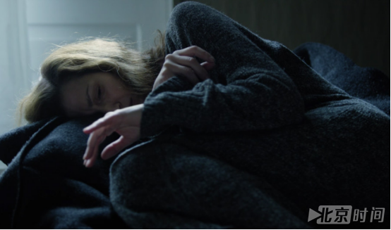 出走的惊慌妈妈 寻找爱的惶惑与决绝 出走的惊慌妈妈 寻找爱的惶惑与决绝