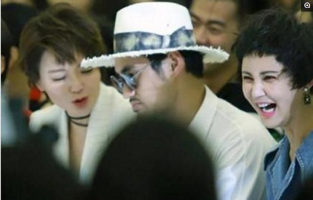 张歆艺近照曝光,面部狰狞眼睛瞪老大!网友:整容