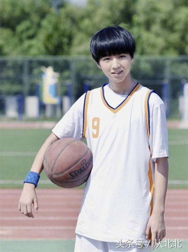25个男明星打篮球照片,吴亦凡是真爱杨洋演得