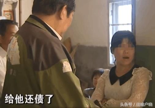 上门女婿没地位,妻子要求分房睡,丈夫:太看不起