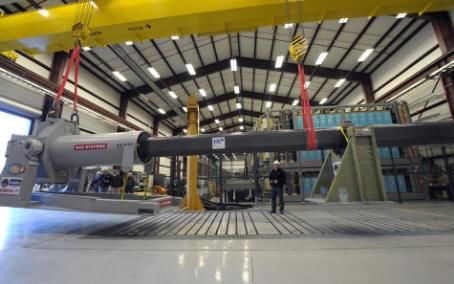 弹技术非常发达为何还要花巨大代价研发电磁炮