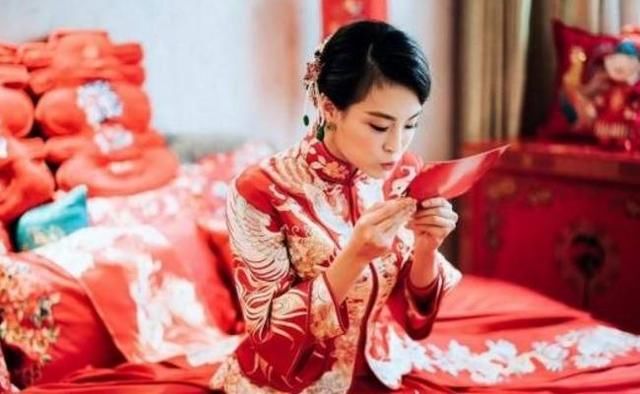 妻弟结婚我开车去接新娘,听完新娘电话我将她