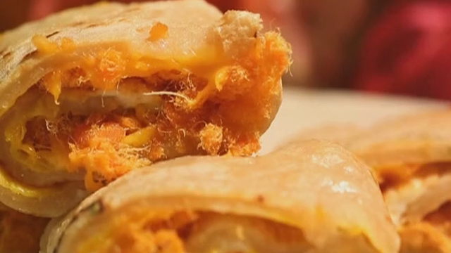 《快乐生活一点通》20180621爱心早餐芝士肉松卷