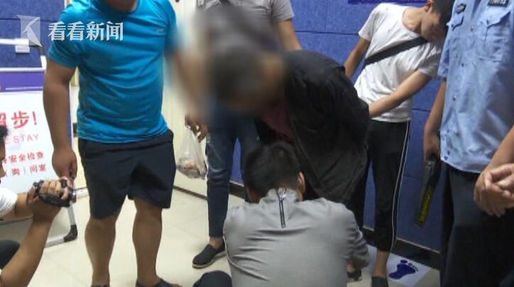 拾荒老人抢劫大妈杀害弃尸 连跨三省五易其容落网 拾荒老人抢劫大妈杀害弃尸 连跨三省五易其容落网