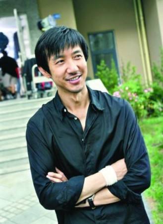 梅婷养他4年李小冉为他堕胎 49岁的他再结新欢