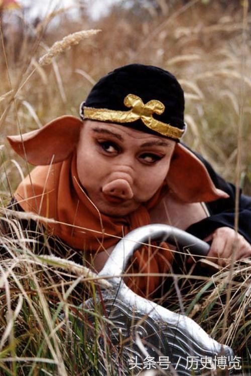 原著中孙悟空真身很恐怖,孤拐脸雷公嘴比猪八