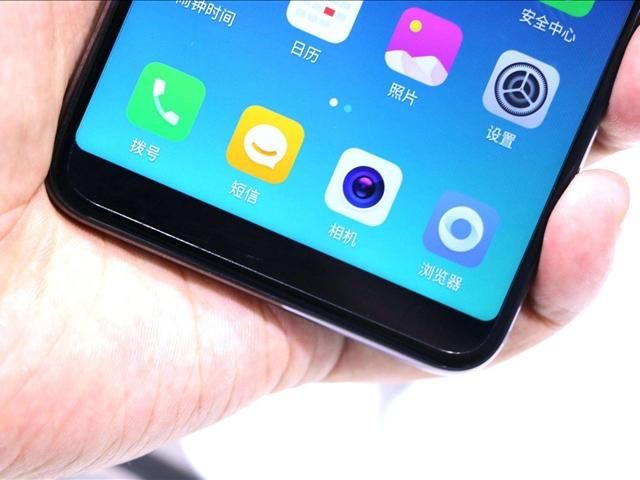 不要盲目的追求高端手机,仔细看看中端手机性