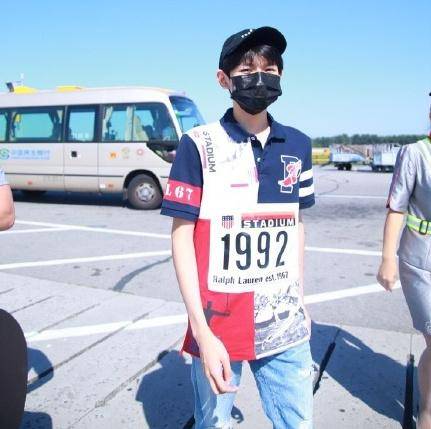 王源易烊千玺新节目，一个客栈一个旅社，粉丝:可以开连锁了!
