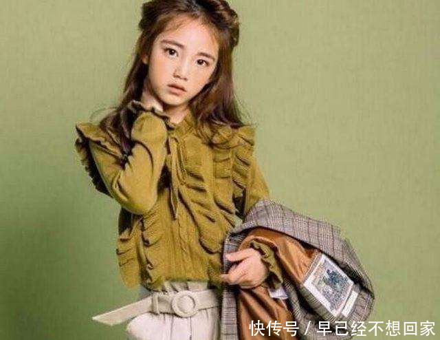 她6岁开始化妆, 导致骨骼停止生长, 身高停留在