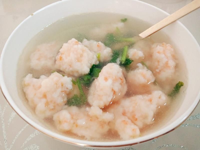 火锅店虾滑吃不够? 教你做浓香美味虾滑汤, 不