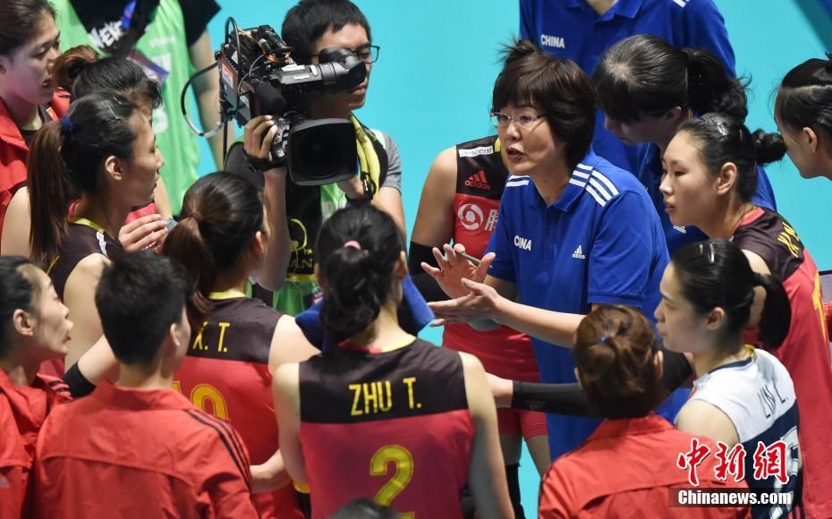 世界女排联赛香港站:中国队轻取阿根廷队