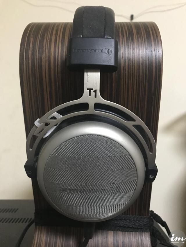 600欧姆阻抗的拜亚T1,用拇指电池都能推得动