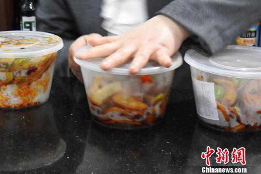 西安一高校食堂推