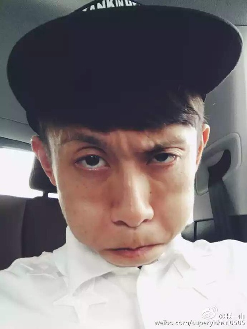 男明星素颜照曝光,最后一张太辣眼