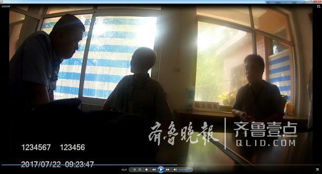 大晚上摔酒瓶!西营派出所一天处置两起精神病