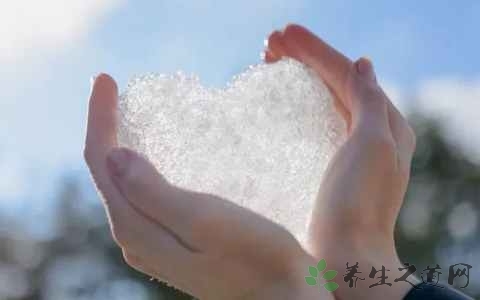 手脚冰凉按摩什么穴位