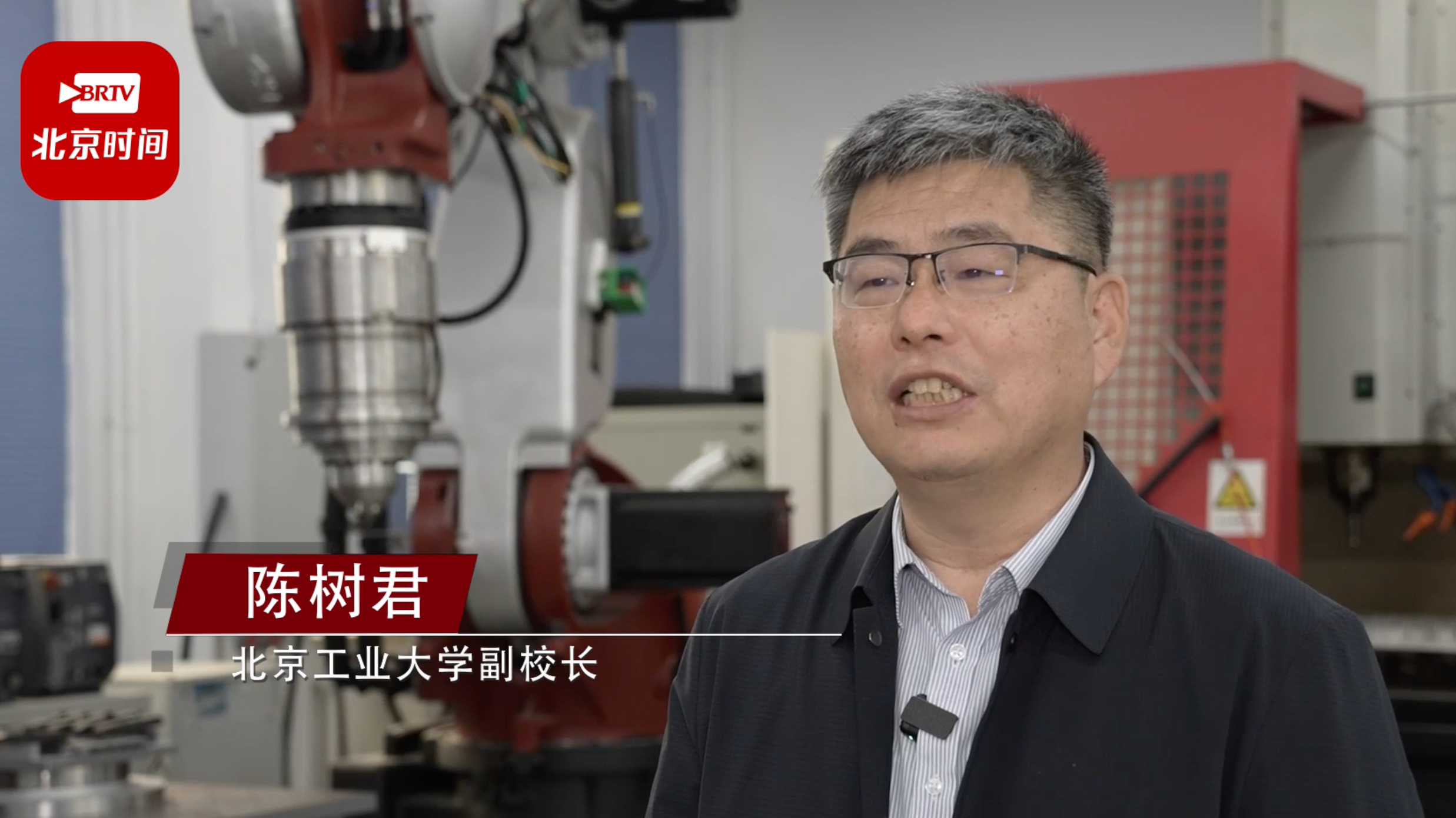 独门绝技！北工大这款焊接机器人，真的牛“上天”了→