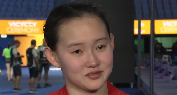 任茜无缘三冠王 边哭边笑:我太紧张了