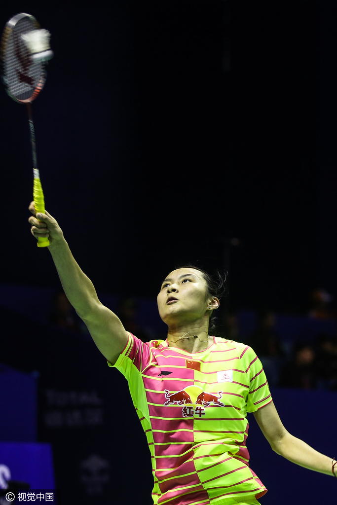 组图-尤杯中国3-0西班牙 王适娴一字马救球