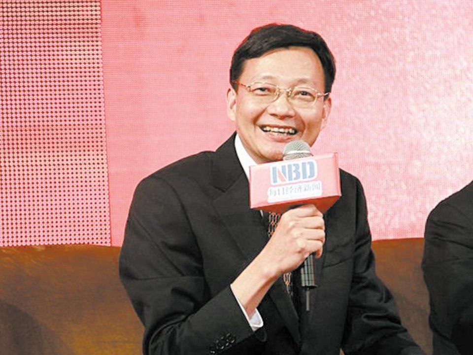 65岁老教授揭秘:换手率多高说明庄家在出货?散