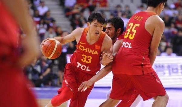 中国男篮红队蓝队合并后,主教练杜峰还是李楠